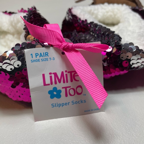 NEW sequin reindeer slippers | Girls 7-3 - Picture 4 of 4